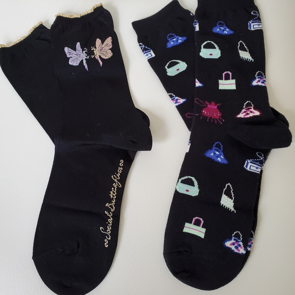 2 pair woman's socks - Picture 1 of 4